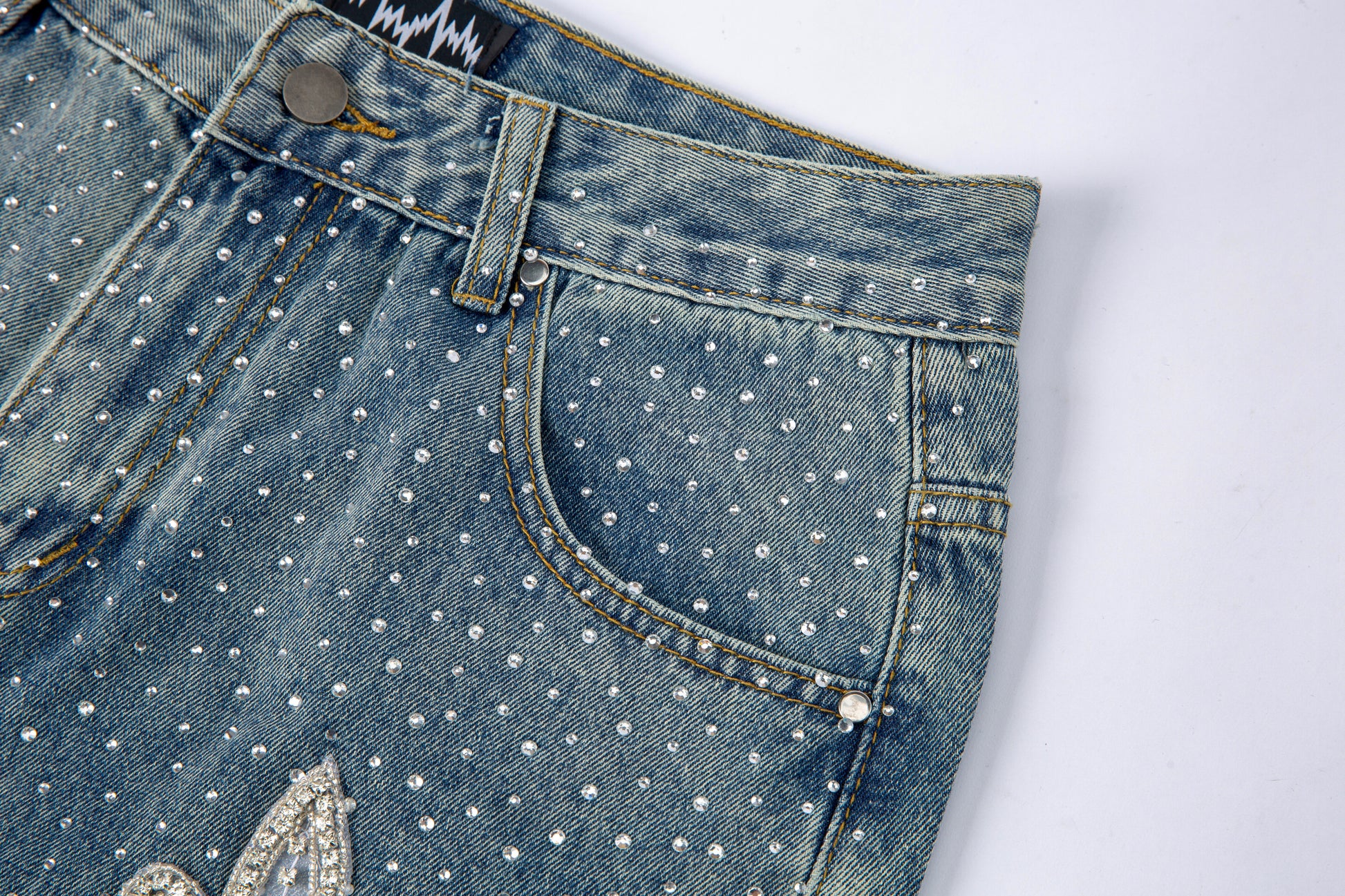 RHINESTONE V PATCH DENIM BLUE